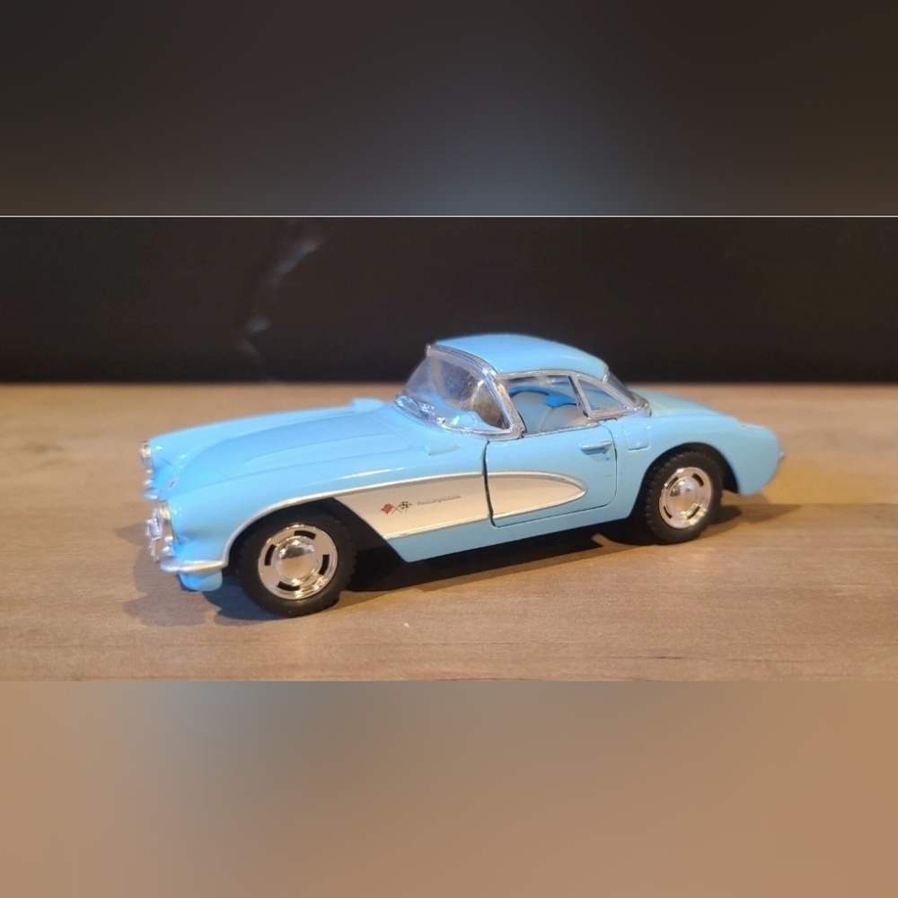 1957 Chevrolet Corvette Blue Kinsmart 1:34 Scale Model [ Read Details ]